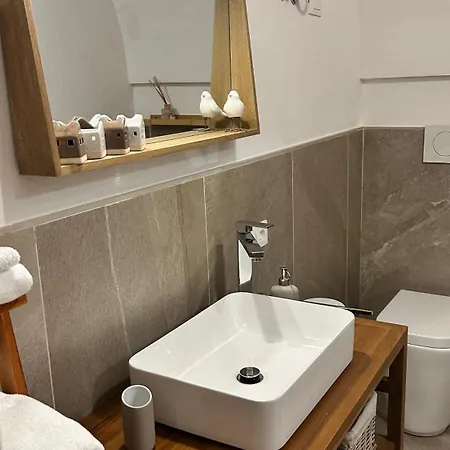 Apollonia Apartmán